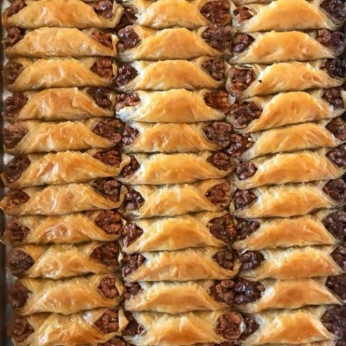 Walnut Butterfly Baklava , Hafız Mustafa