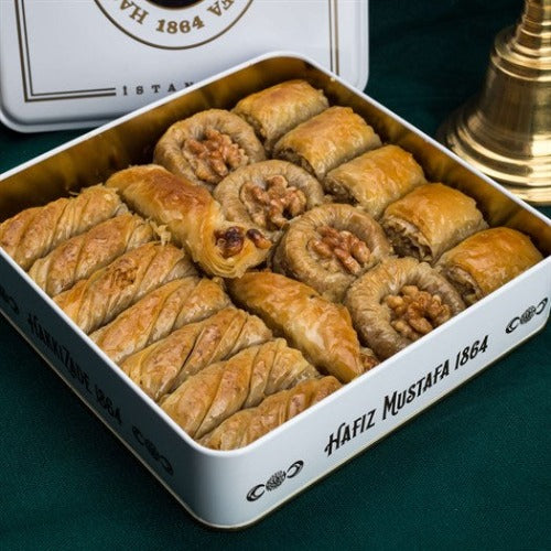 Hafız Mustafa, 4 Different Walnut Baklava Assortment 1000g (35,27oz)