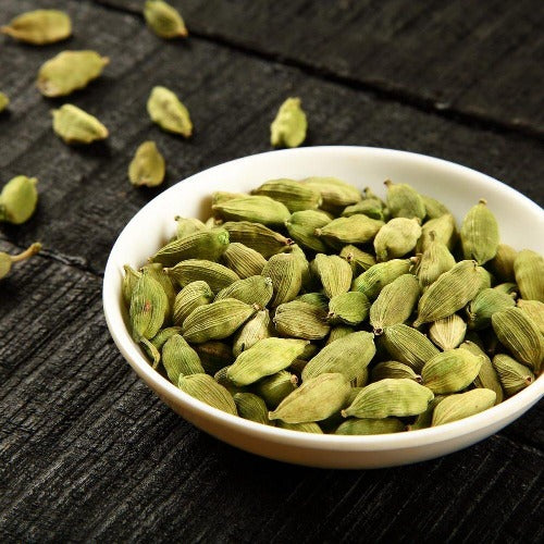 cardamom pods