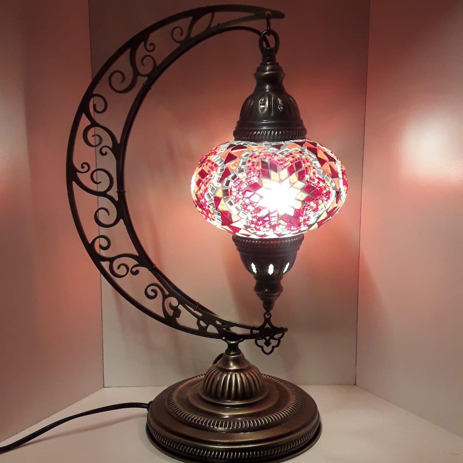 Sevenhills Shopping , Mosaic Lamp Design AT2024