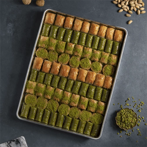 Mix Tray Baklava , Karaköy Güllüoğlu