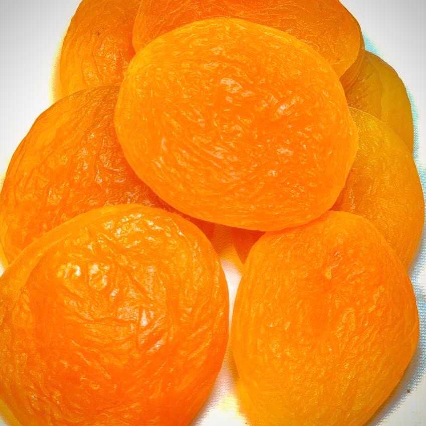 Naturally Dried Apricots